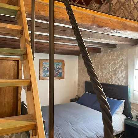 Casa Filu B&B 끼아라몬떼굴피